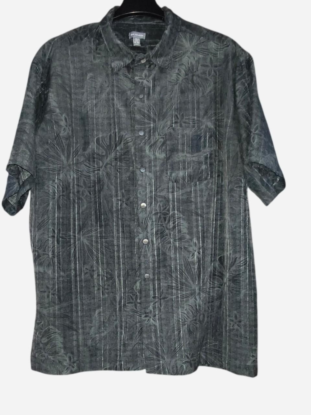 Van Heusen Charcoal Gray Short Sleeve Button-Down Floral Shirt